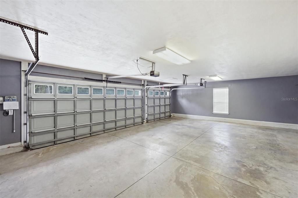 For Sale: $769,000 (4 beds, 3 baths, 3450 Square Feet)