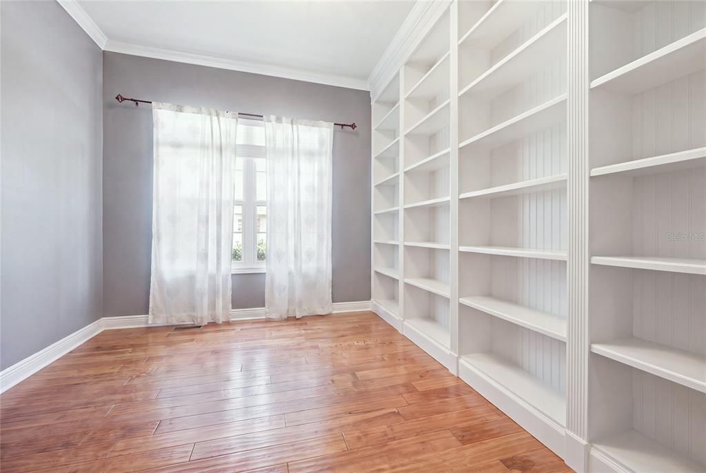 For Sale: $769,000 (4 beds, 3 baths, 3450 Square Feet)
