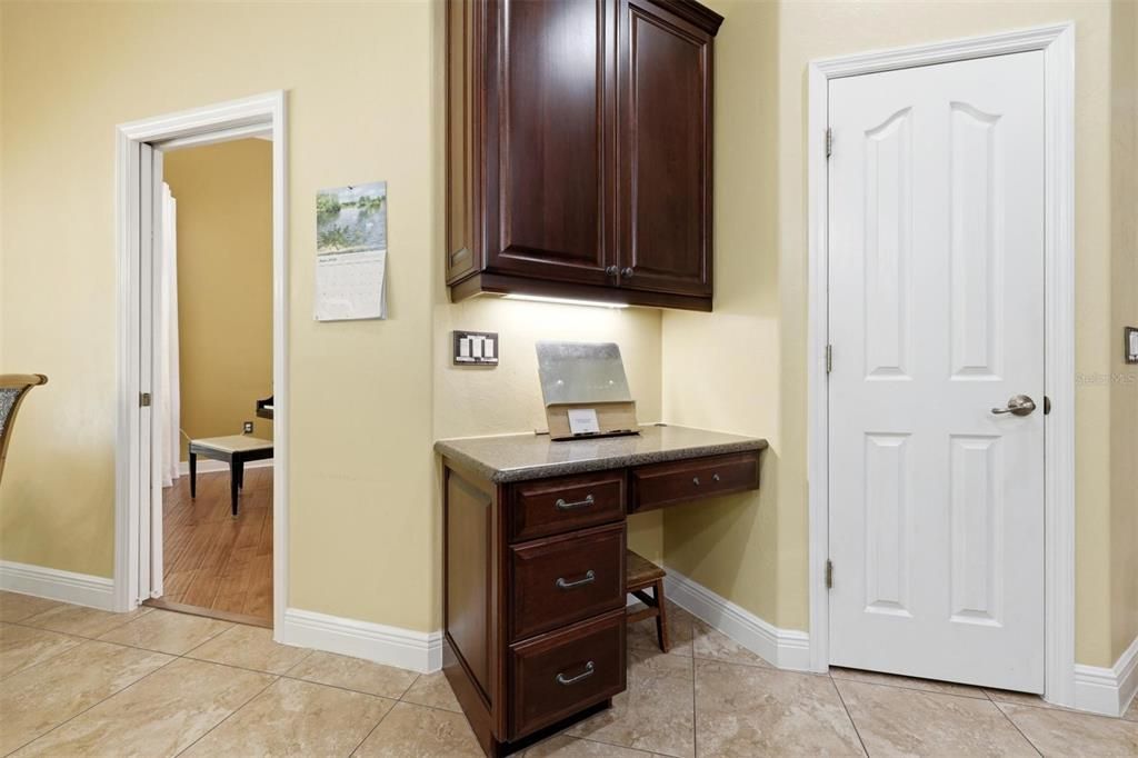 For Sale: $769,000 (4 beds, 3 baths, 3450 Square Feet)