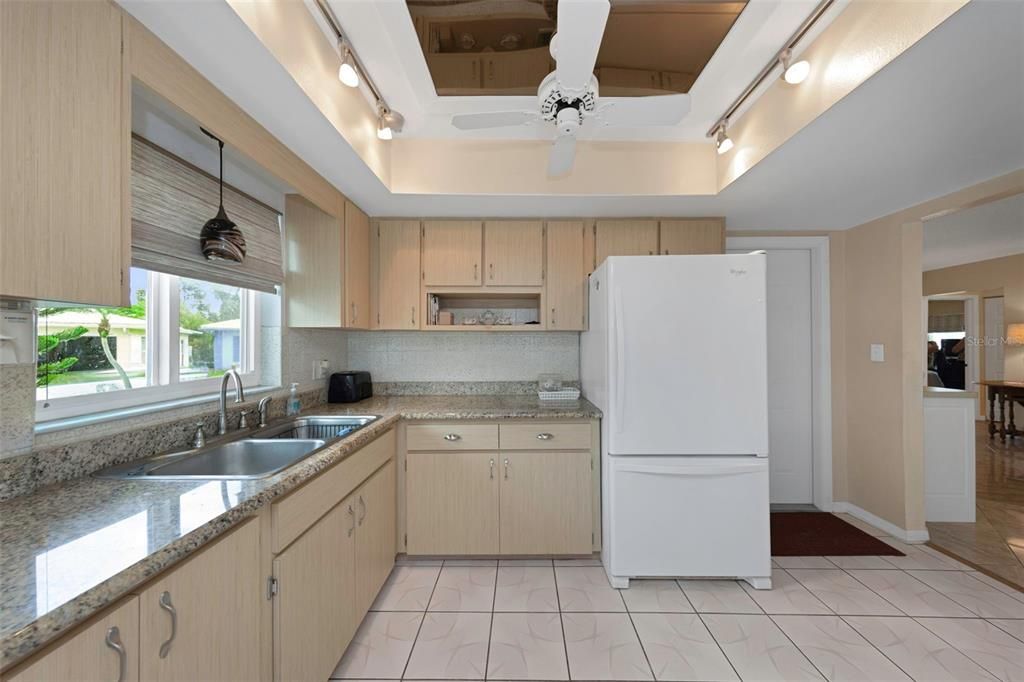 En Venta: $229,900 (2 camas, 2 baños, 1440 Pies cuadrados)