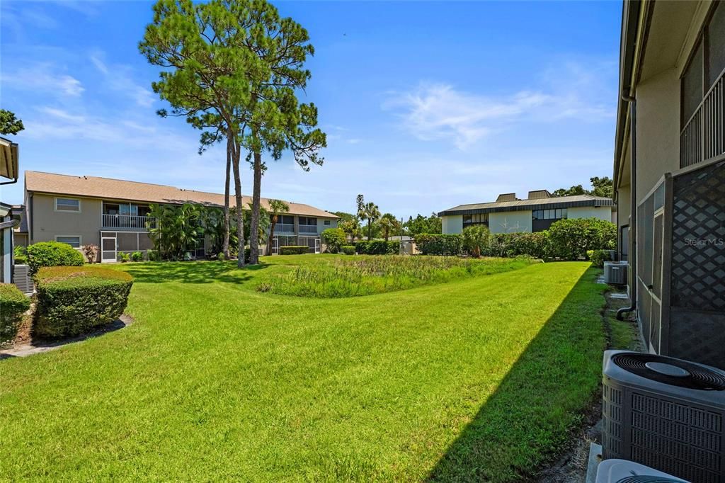 For Sale: $225,000 (2 beds, 2 baths, 1125 Square Feet)