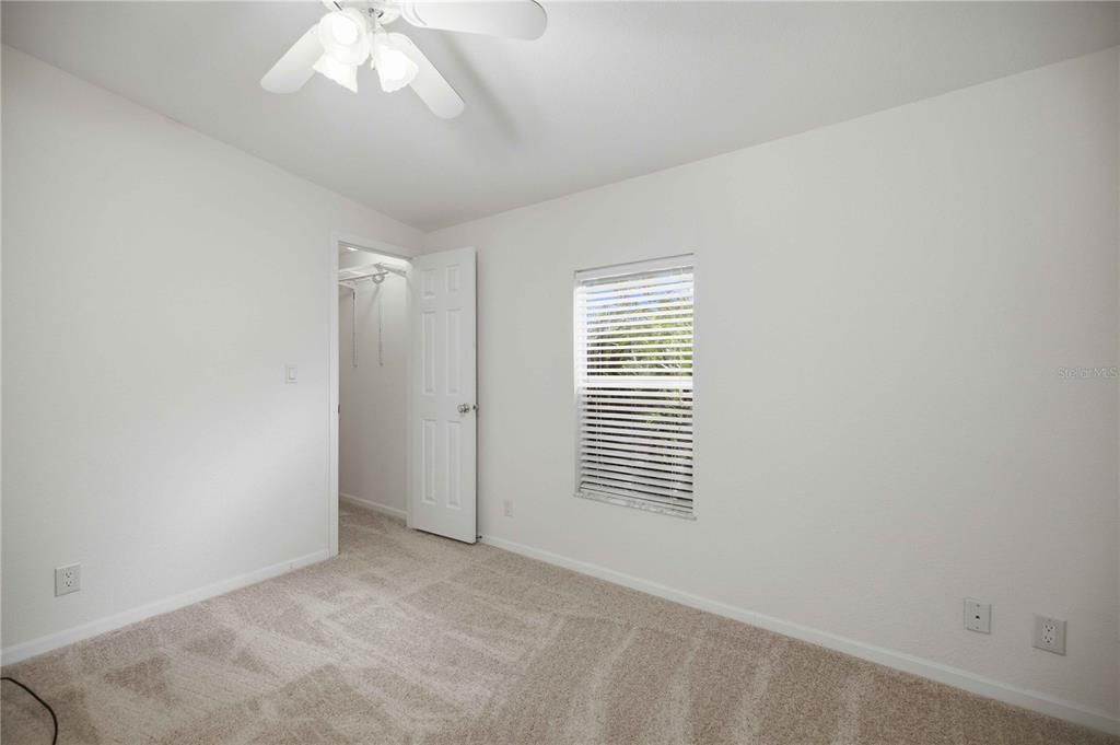 For Sale: $138,500 (3 beds, 2 baths, 1404 Square Feet)