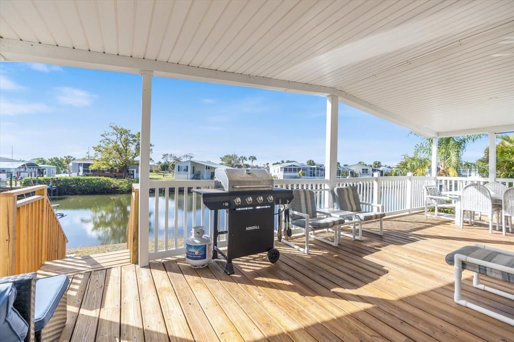 For Sale: $408,000 (2 beds, 2 baths, 1612 Square Feet)