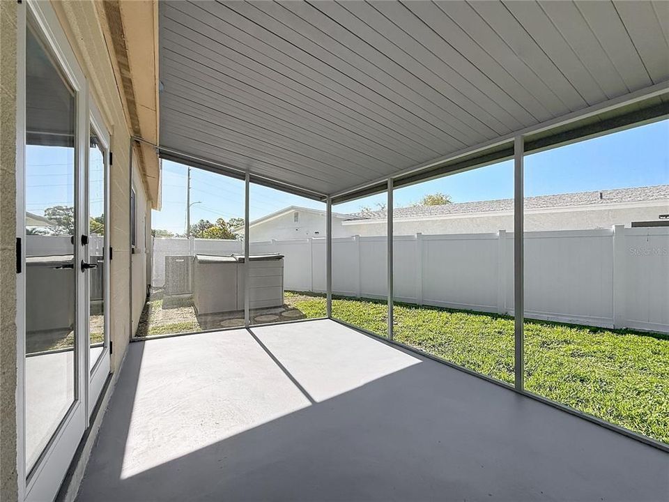 For Rent: $2,600 (3 beds, 2 baths, 1315 Square Feet)