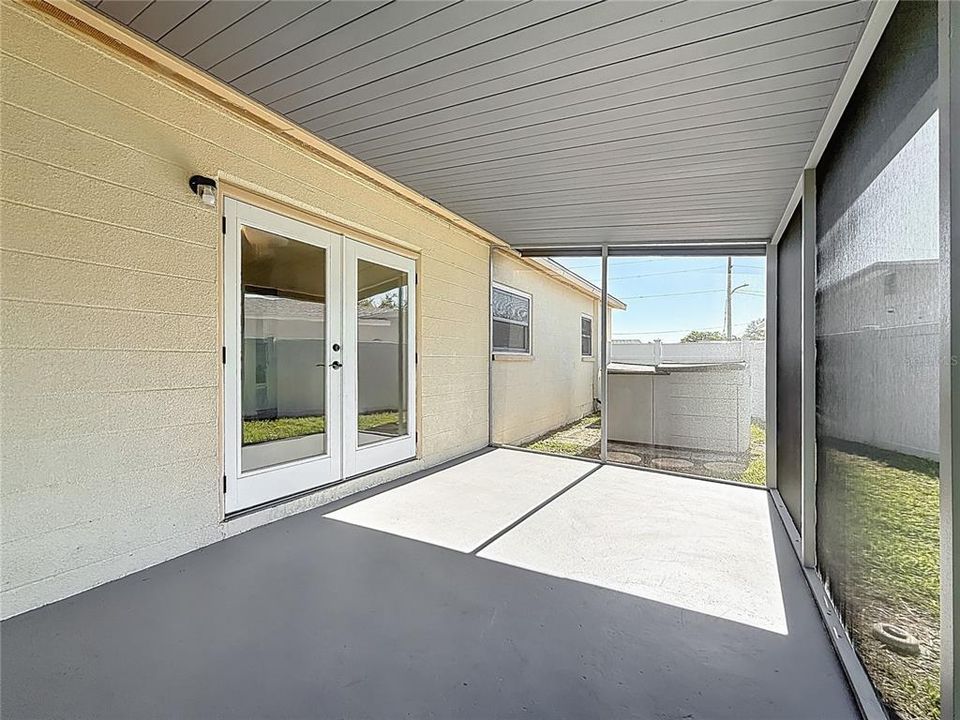 For Rent: $2,600 (3 beds, 2 baths, 1315 Square Feet)