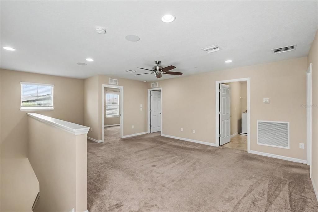 For Sale: $387,000 (4 beds, 2 baths, 2200 Square Feet)
