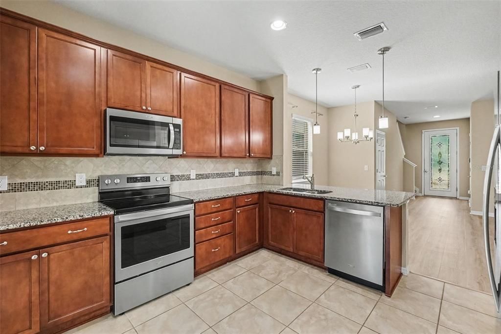 For Sale: $387,000 (4 beds, 2 baths, 2200 Square Feet)