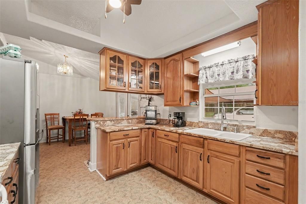 For Sale: $525,000 (3 beds, 2 baths, 1744 Square Feet)