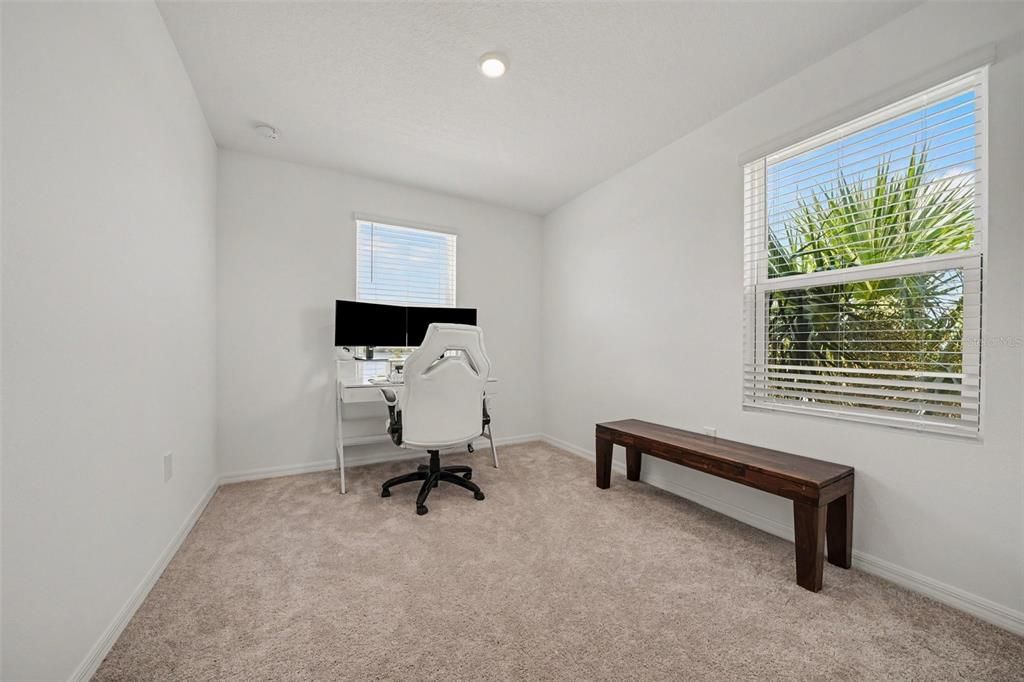For Sale: $280,000 (3 beds, 2 baths, 1550 Square Feet)