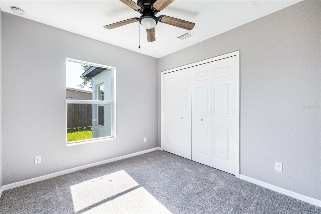 For Sale: $225,000 (3 beds, 2 baths, 1017 Square Feet)