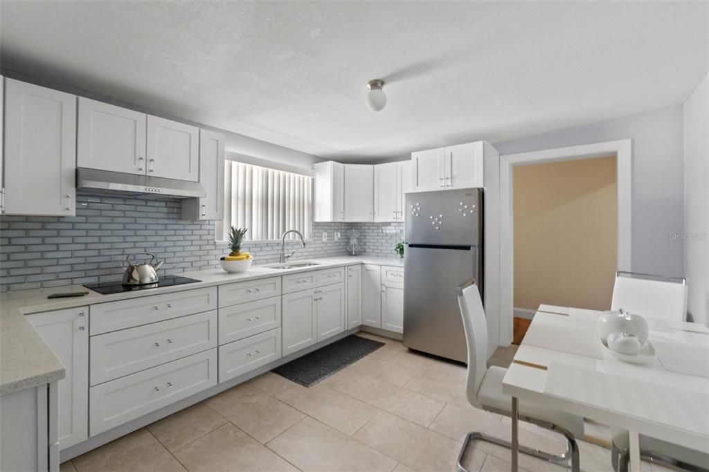 For Sale: $540,000 (5 beds, 3 baths, 1970 Square Feet)