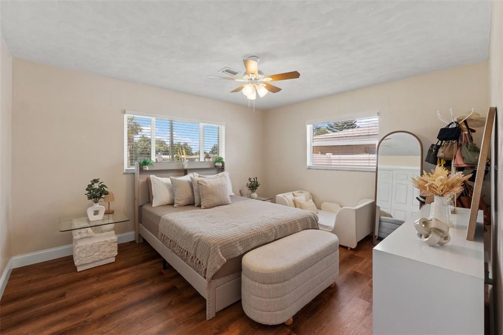 For Sale: $540,000 (5 beds, 3 baths, 1970 Square Feet)