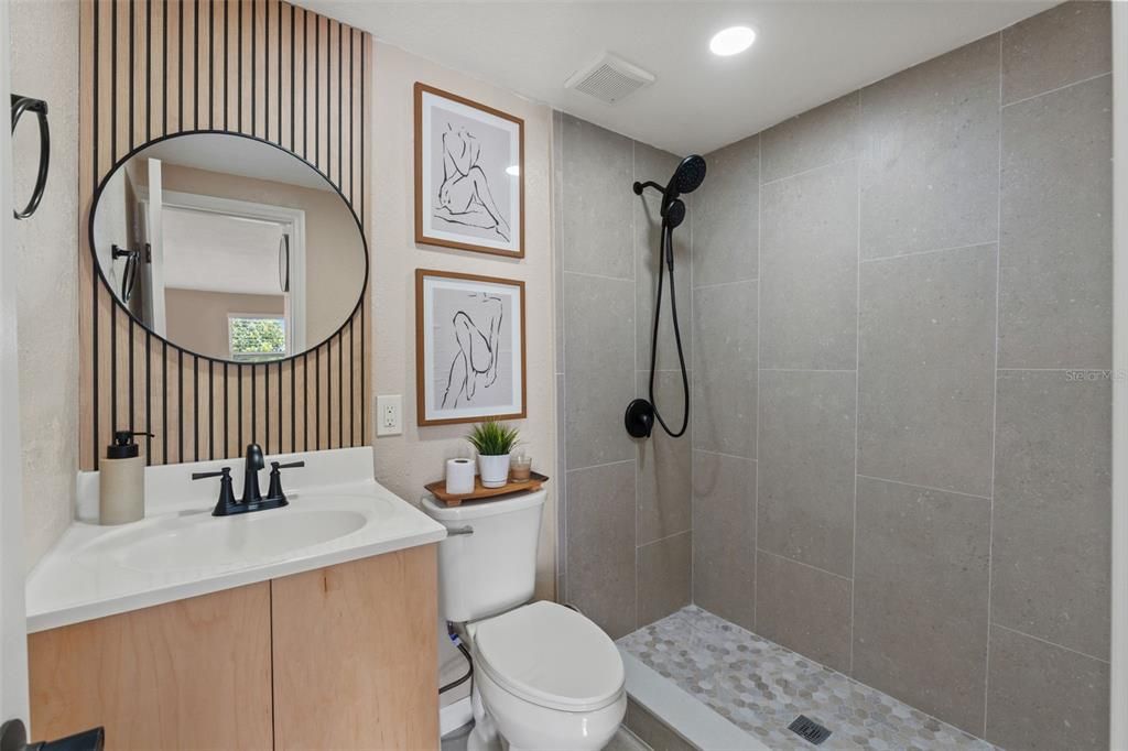 For Sale: $540,000 (5 beds, 3 baths, 1970 Square Feet)