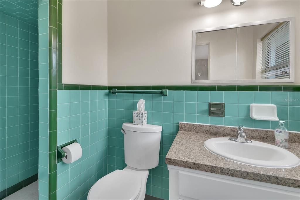 For Sale: $329,900 (3 beds, 2 baths, 1616 Square Feet)
