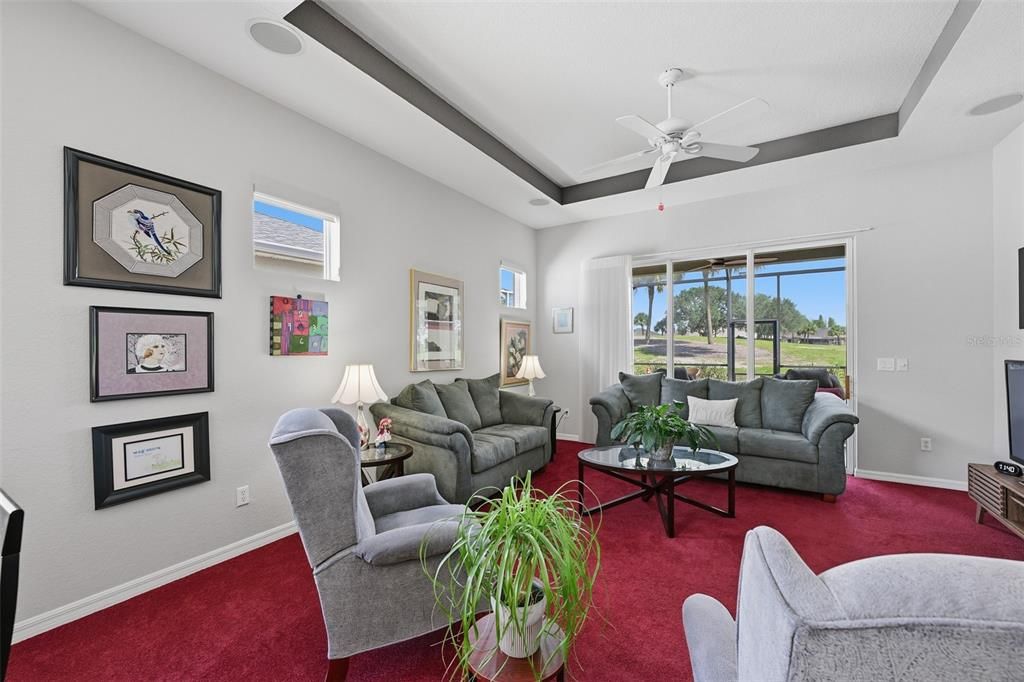 For Sale: $400,000 (2 beds, 2 baths, 1949 Square Feet)