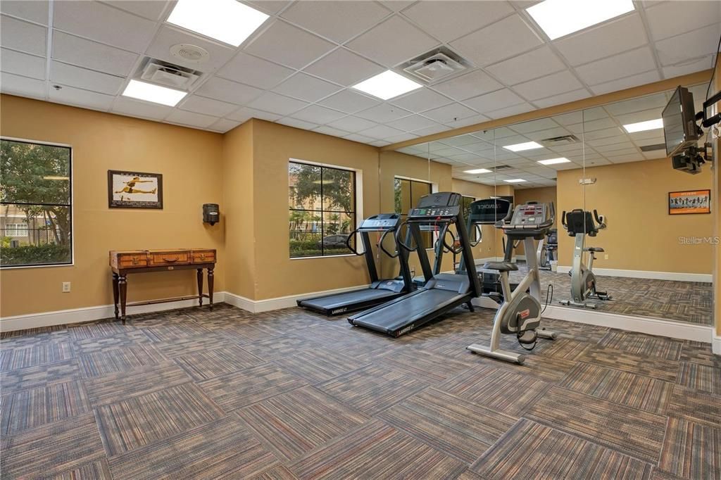 For Sale: $196,000 (2 beds, 2 baths, 795 Square Feet)