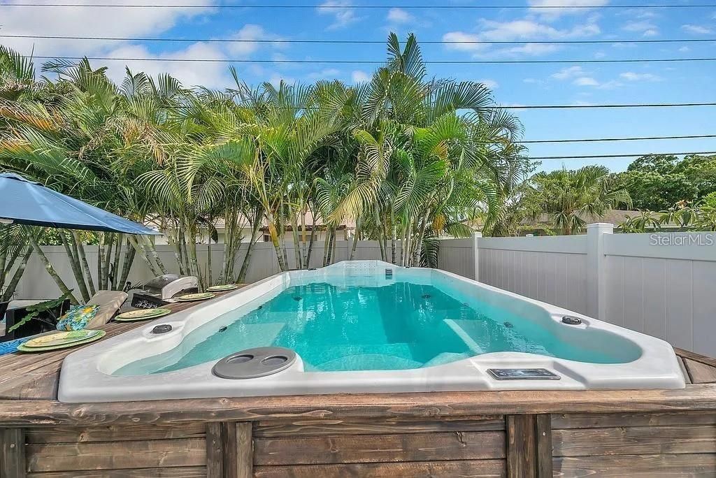 For Rent: $4,500 (3 beds, 2 baths, 1863 Square Feet)