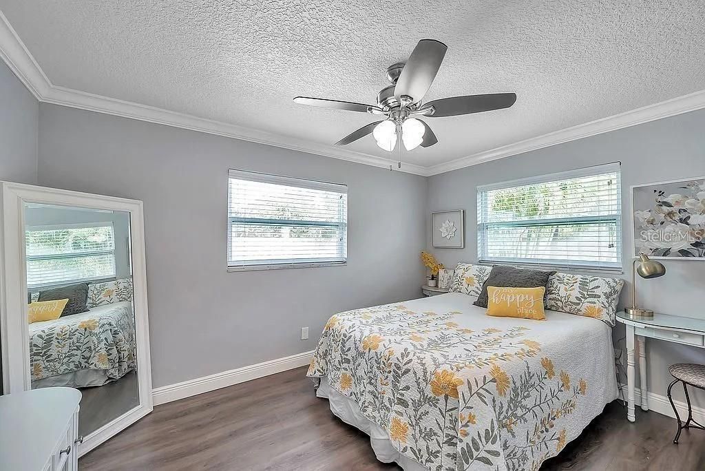 For Rent: $4,500 (3 beds, 2 baths, 1863 Square Feet)