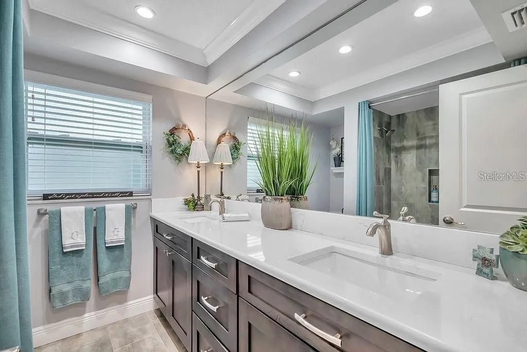 For Rent: $4,500 (3 beds, 2 baths, 1863 Square Feet)