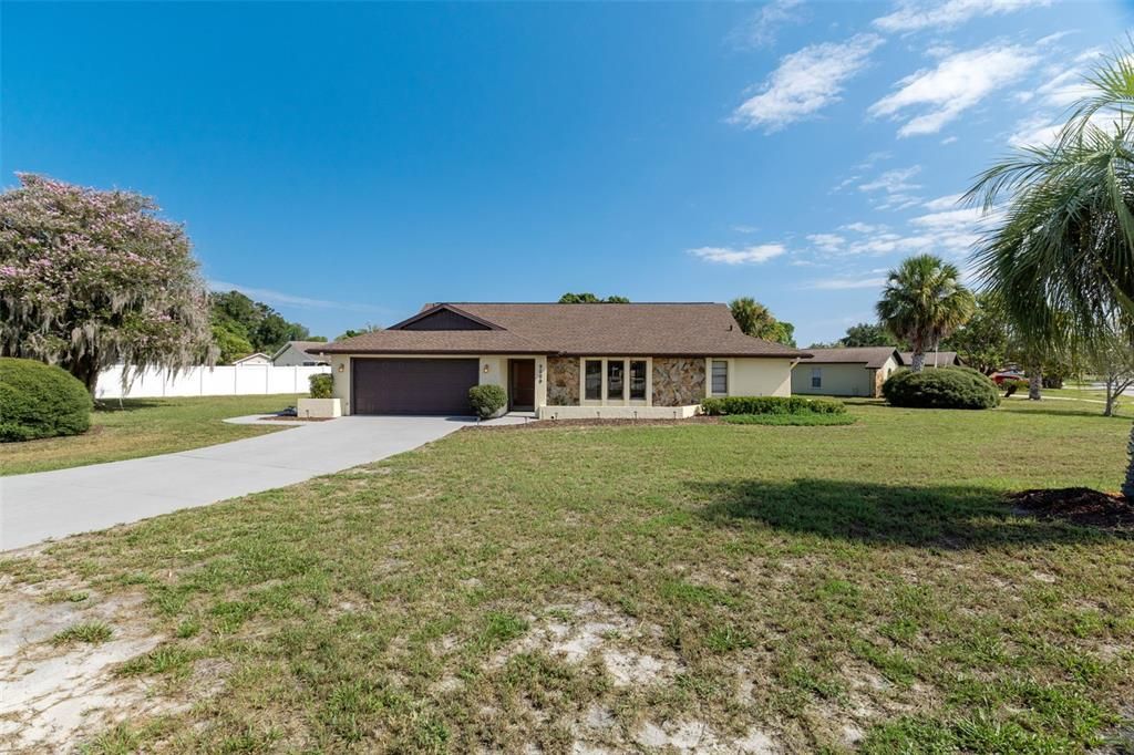 For Sale: $295,000 (2 beds, 2 baths, 1720 Square Feet)