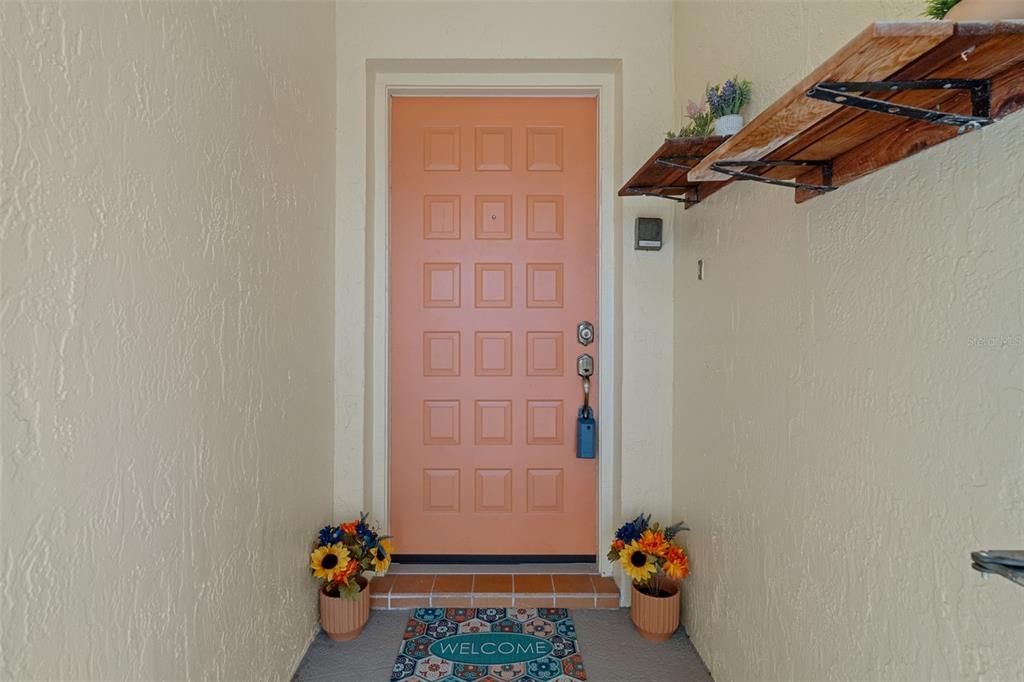 For Sale: $295,000 (2 beds, 2 baths, 1720 Square Feet)