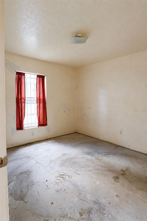Active With Contract: $150,000 (3 beds, 2 baths, 1200 Square Feet)