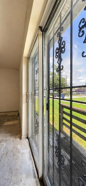 Active With Contract: $150,000 (3 beds, 2 baths, 1200 Square Feet)