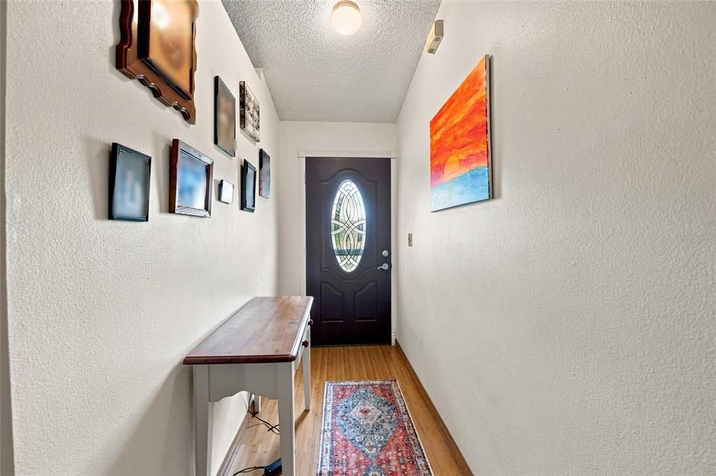 For Sale: $264,900 (3 beds, 2 baths, 1382 Square Feet)