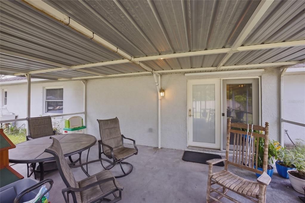 For Sale: $264,900 (3 beds, 2 baths, 1382 Square Feet)
