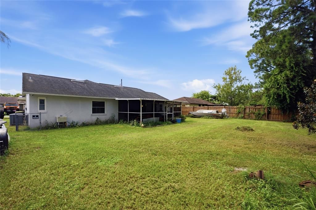 For Sale: $264,900 (3 beds, 2 baths, 1382 Square Feet)