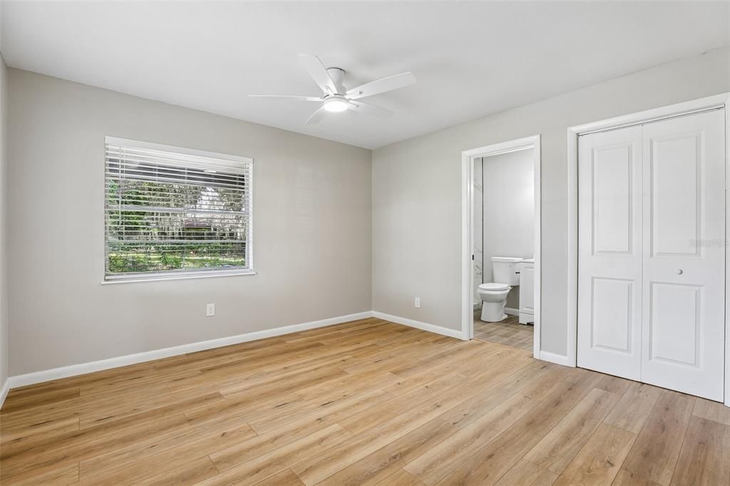 En Venta: $255,000 (4 camas, 2 baños, 1397 Pies cuadrados)