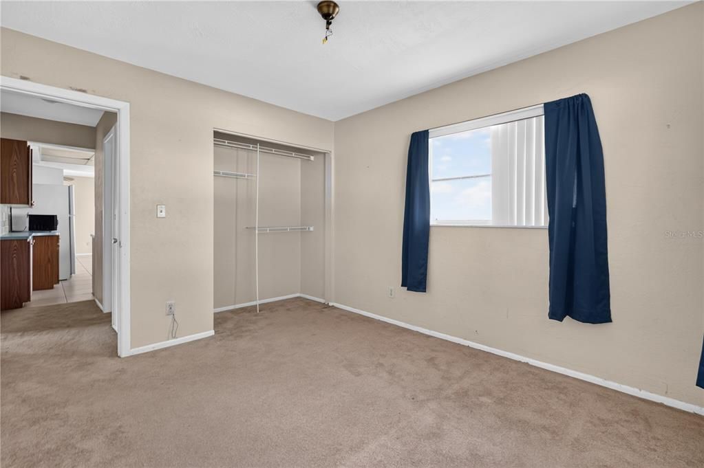 Activo con contrato: $250,000 (2 camas, 1 baños, 1017 Pies cuadrados)
