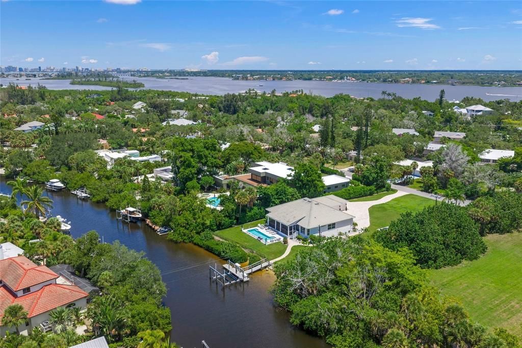 На продажу: $2,995,000 (3 спален, 3 ванн, 2755 Квадратных фут)