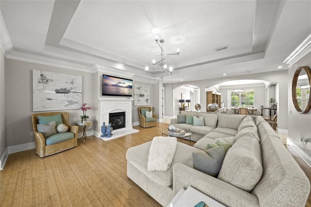 На продажу: $2,995,000 (3 спален, 3 ванн, 2755 Квадратных фут)
