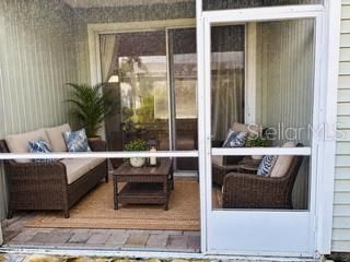 На продажу: $260,000 (2 спален, 1 ванн, 1252 Квадратных фут)