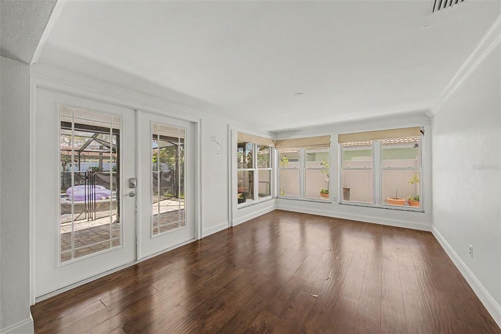 For Rent: $3,950 (2 beds, 2 baths, 1701 Square Feet)