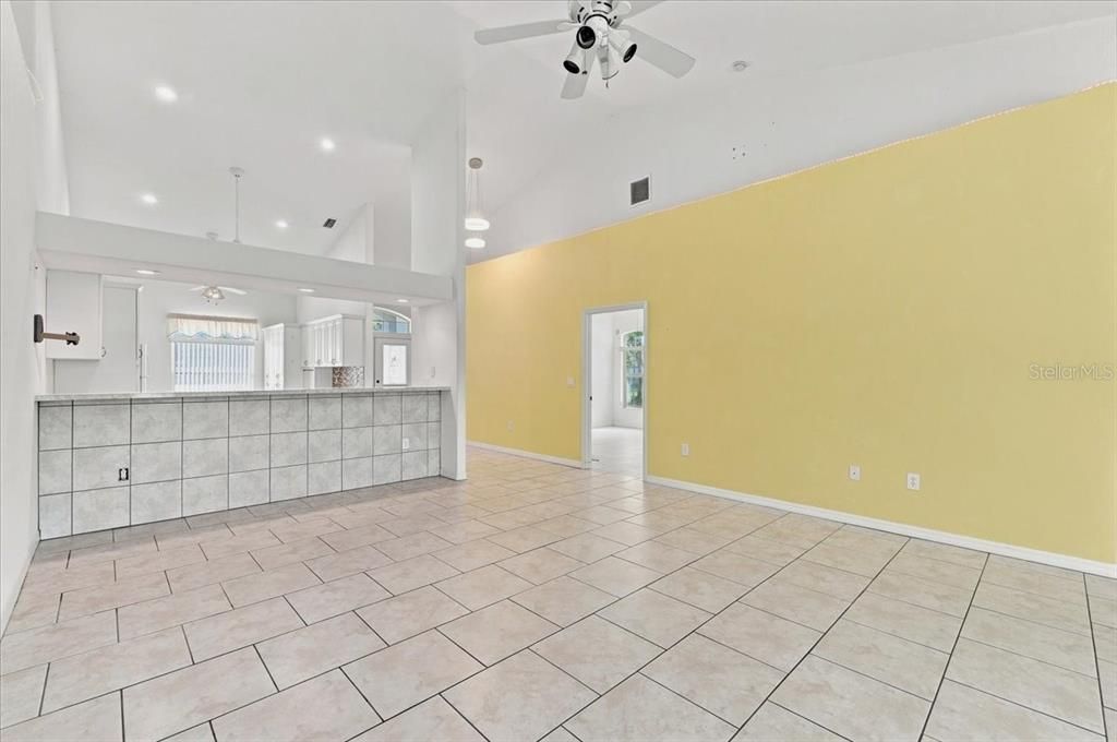 For Sale: $335,000 (3 beds, 2 baths, 2116 Square Feet)