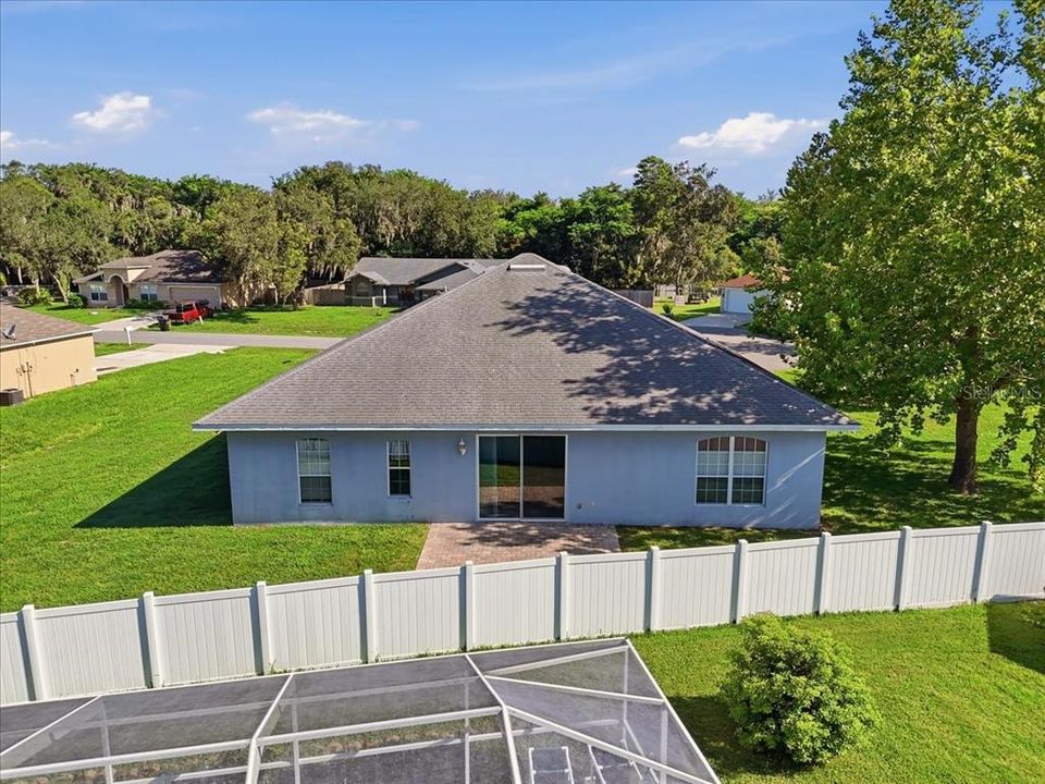 For Sale: $335,000 (3 beds, 2 baths, 2116 Square Feet)