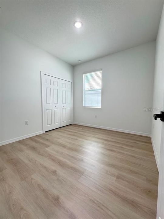 В аренду: $2,095 (4 спален, 2 ванн, 1708 Квадратных фут)