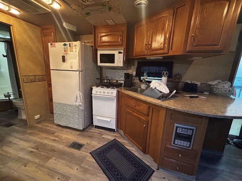 For Sale: $75,000 (0.09 acres)