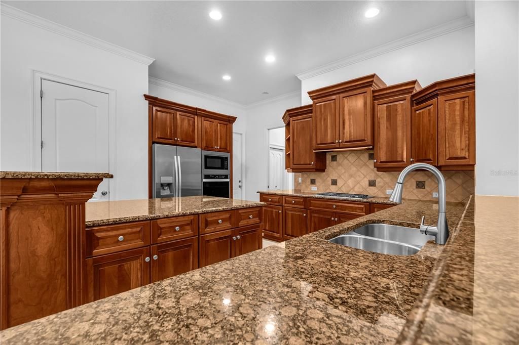 For Sale: $1,099,000 (4 beds, 3 baths, 3791 Square Feet)