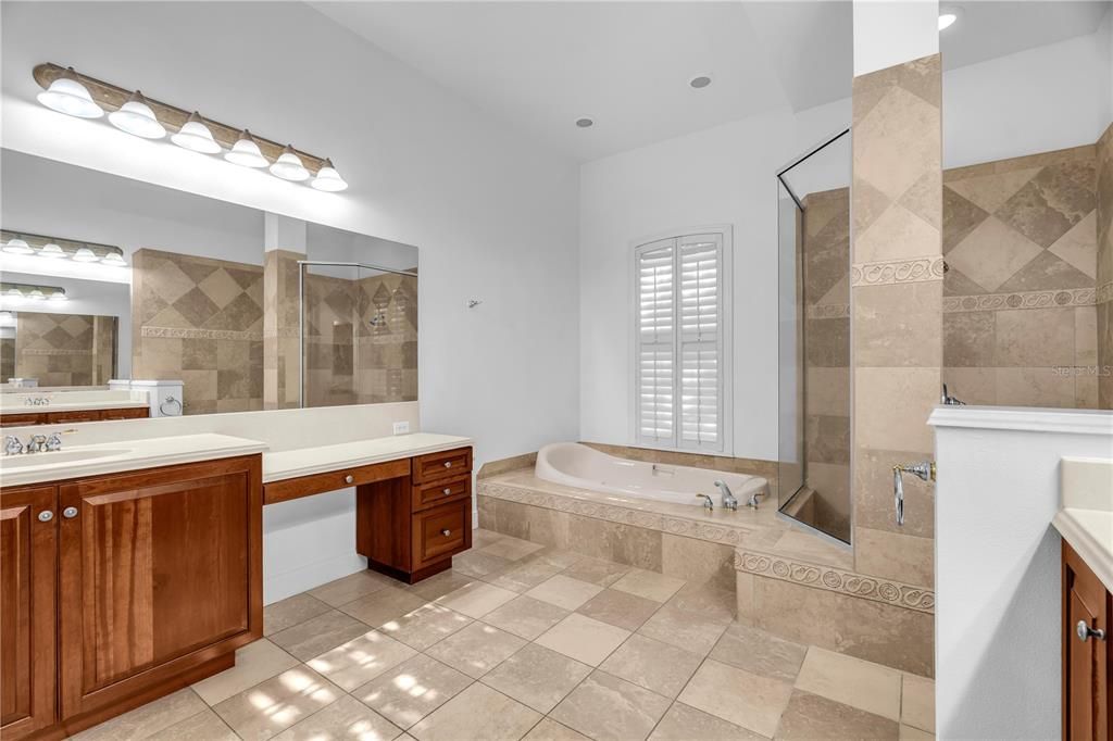 For Sale: $1,099,000 (4 beds, 3 baths, 3791 Square Feet)