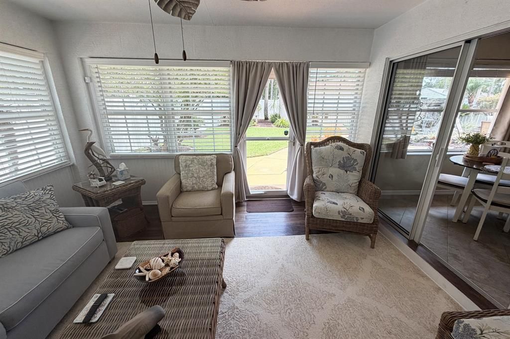 For Sale: $339,500 (3 beds, 2 baths, 1749 Square Feet)