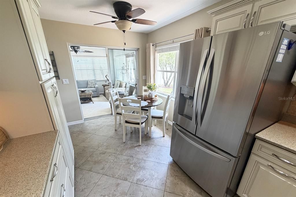 For Sale: $339,500 (3 beds, 2 baths, 1749 Square Feet)