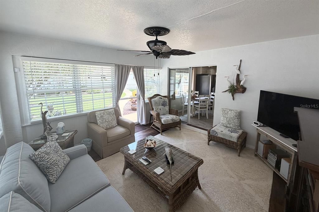 For Sale: $339,500 (3 beds, 2 baths, 1749 Square Feet)