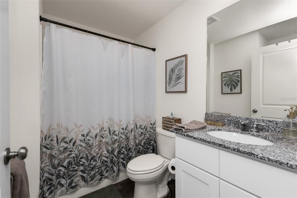 For Sale: $299,000 (3 beds, 2 baths, 1474 Square Feet)