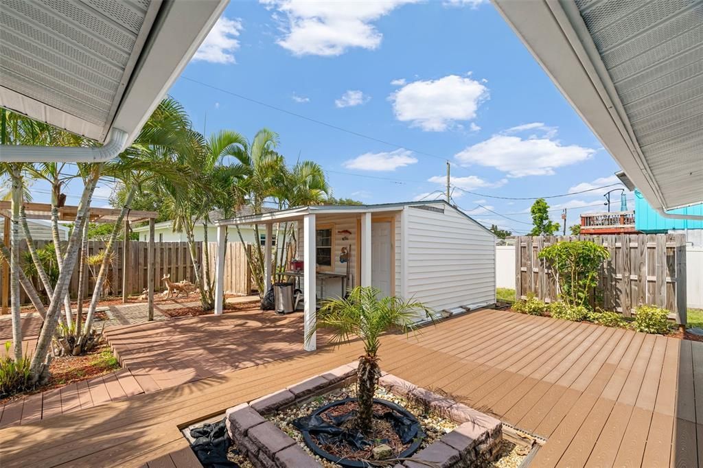 For Sale: $328,800 (3 beds, 2 baths, 1371 Square Feet)
