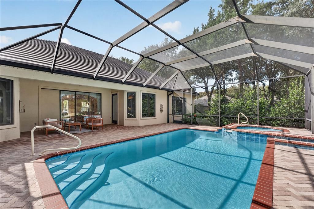 En Venta: $609,000 (3 camas, 3 baños, 2696 Pies cuadrados)