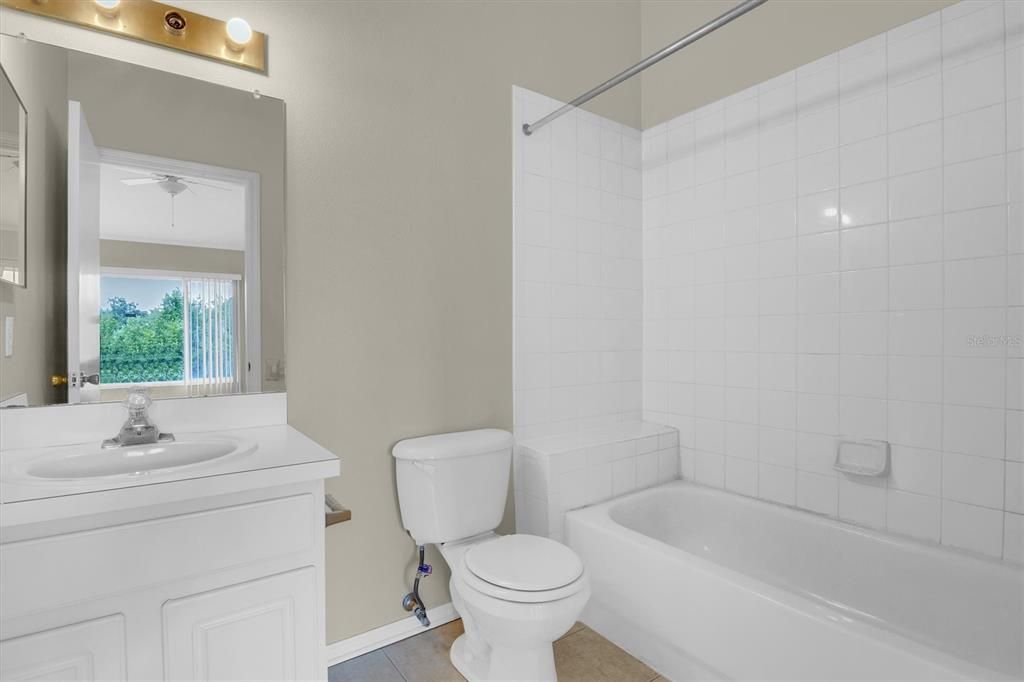 В аренду: $1,700 (2 спален, 2 ванн, 1184 Квадратных фут)