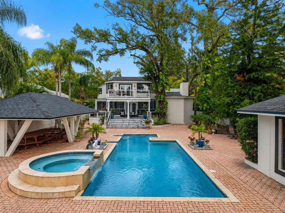 En Venta: $1,675,000 (3 camas, 3 baños, 3998 Pies cuadrados)